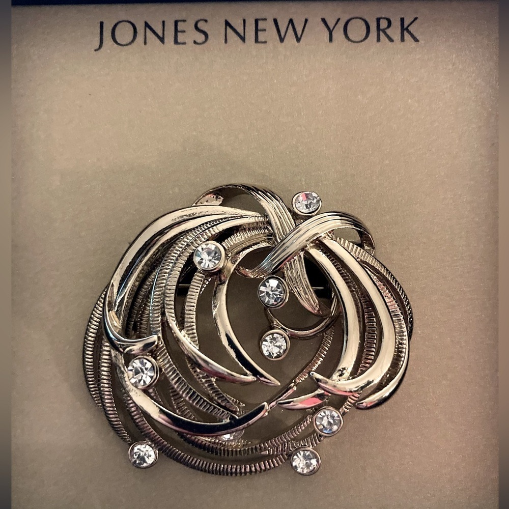 Exquisite Brooch